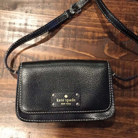 kate spade Handbags - 🌸 PRICE DROP Kate Spade Black Bag🌸